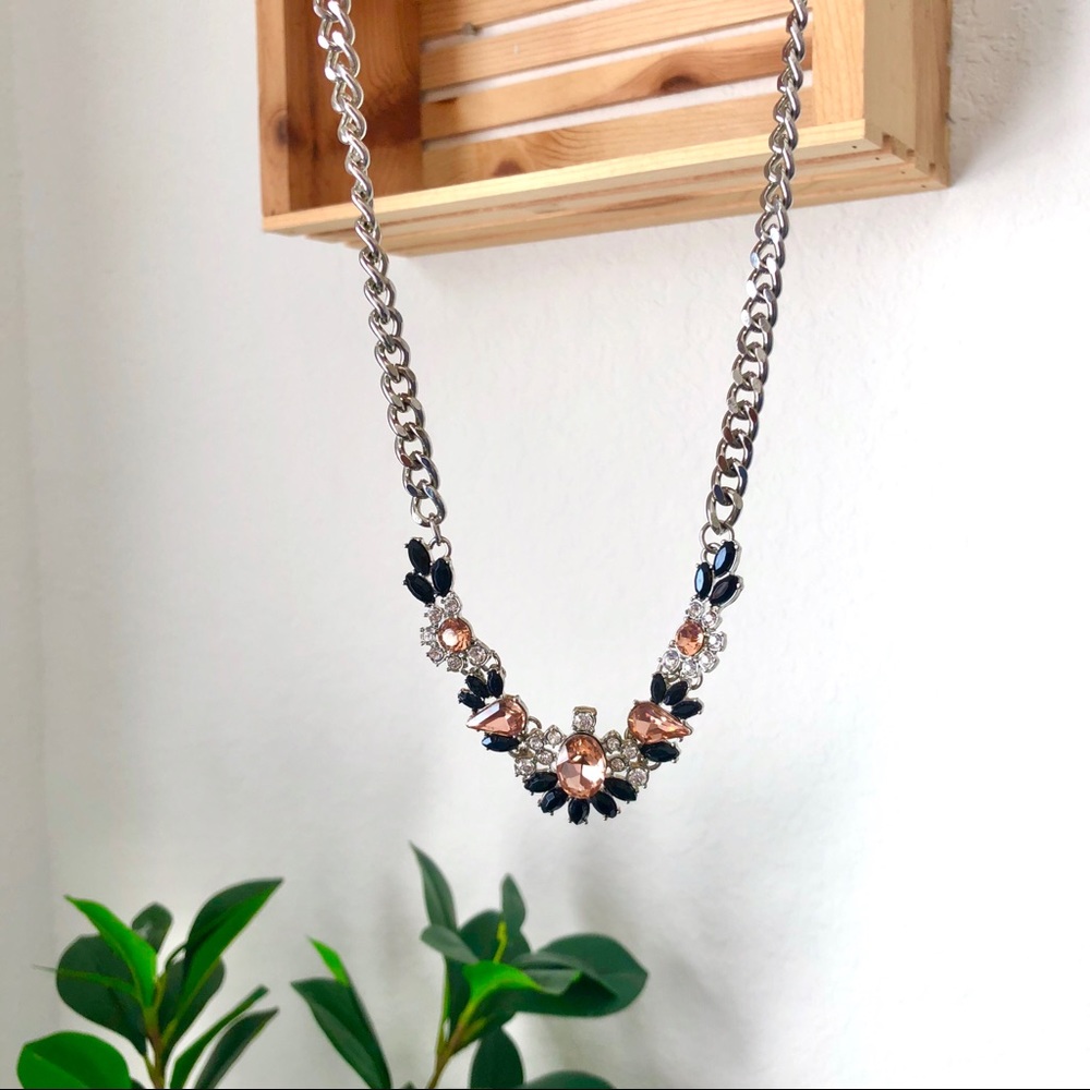 NWOT AE Statement Necklace